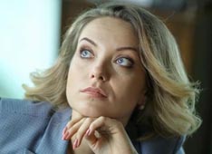 Бедарева Ю.В. «Канцелярская крыса-2» – Александра Ильина, мэр города Портовый (2019) Бедарева Ю.В. «Канцелярская крыса-2» – Александра Ильина, мэр города Портовый (2019)